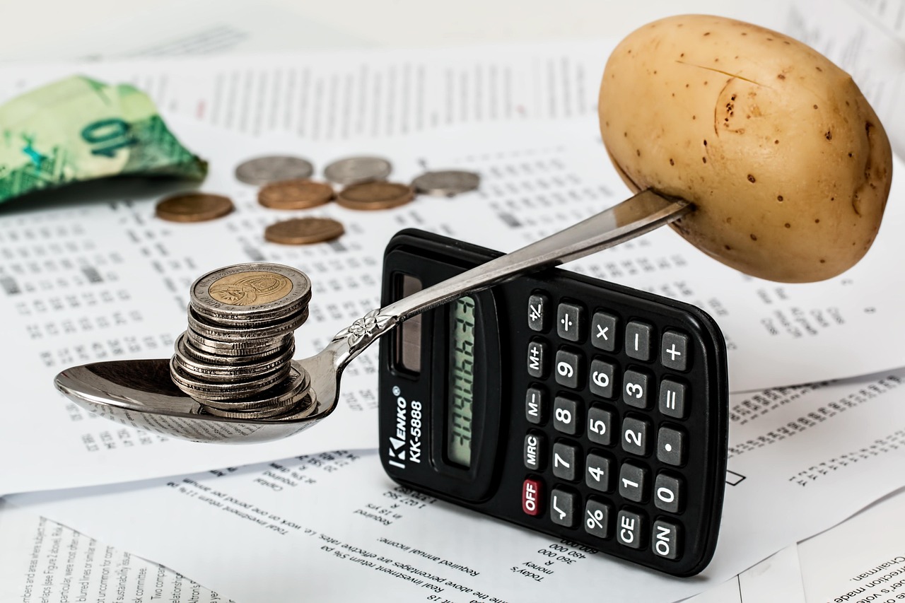 Paver installation cost estimate calculator and pricing guide for construction budgeting in Palm Beach County